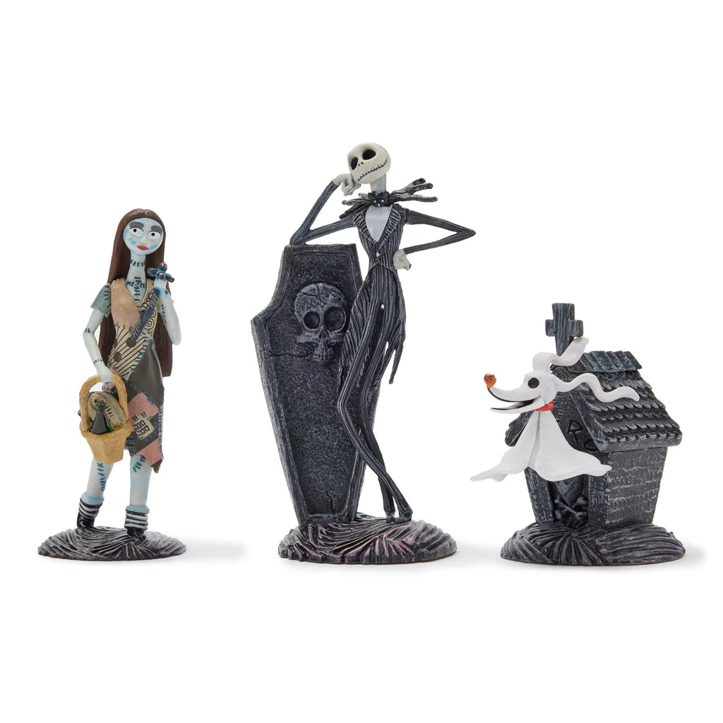 8 Fully Sculpted Figures in Double-Tiered Box with Scenic Backgrounds W9923