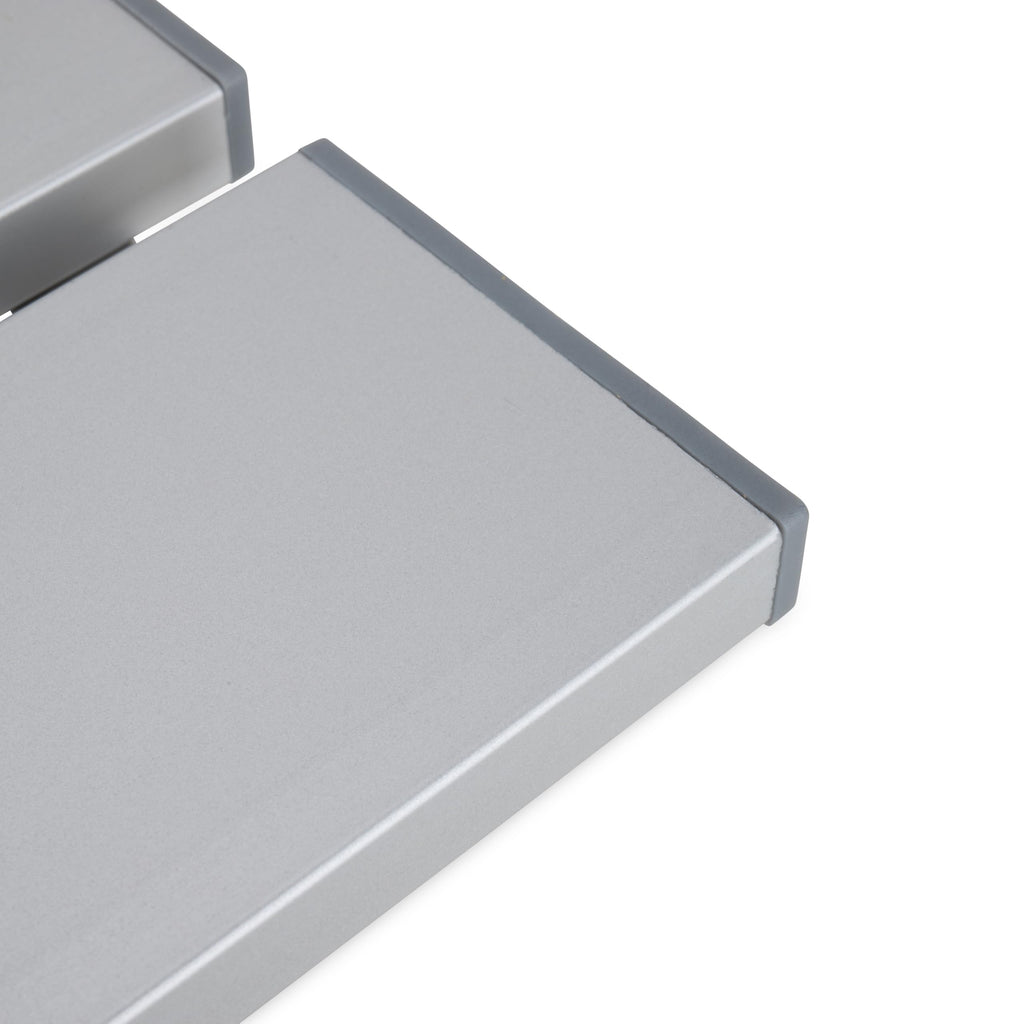 Aluminum Fold-Away Outdoor Side Table S151695
