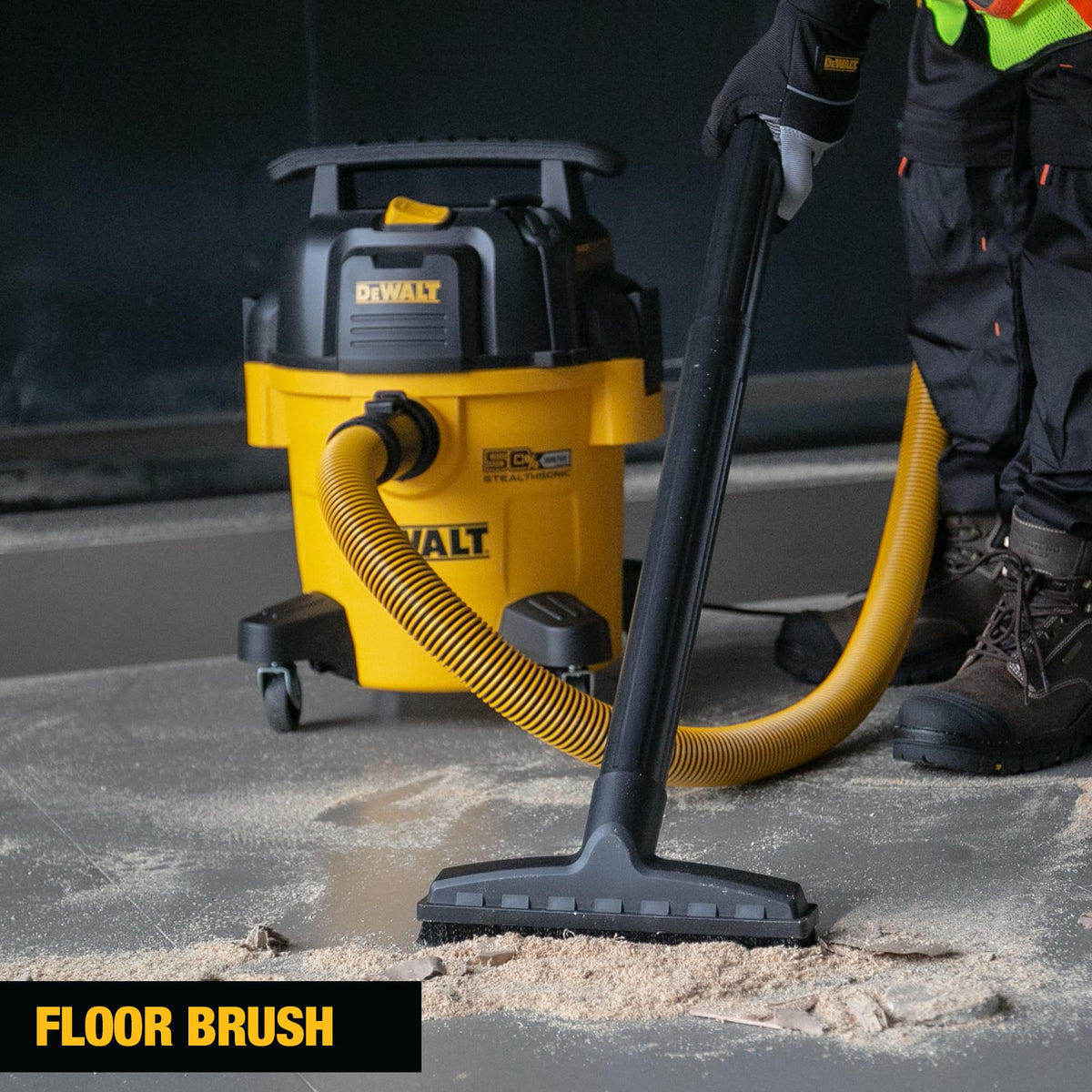 Wet and Dry Shop Vacuum 5 Gal 4 HP A96591